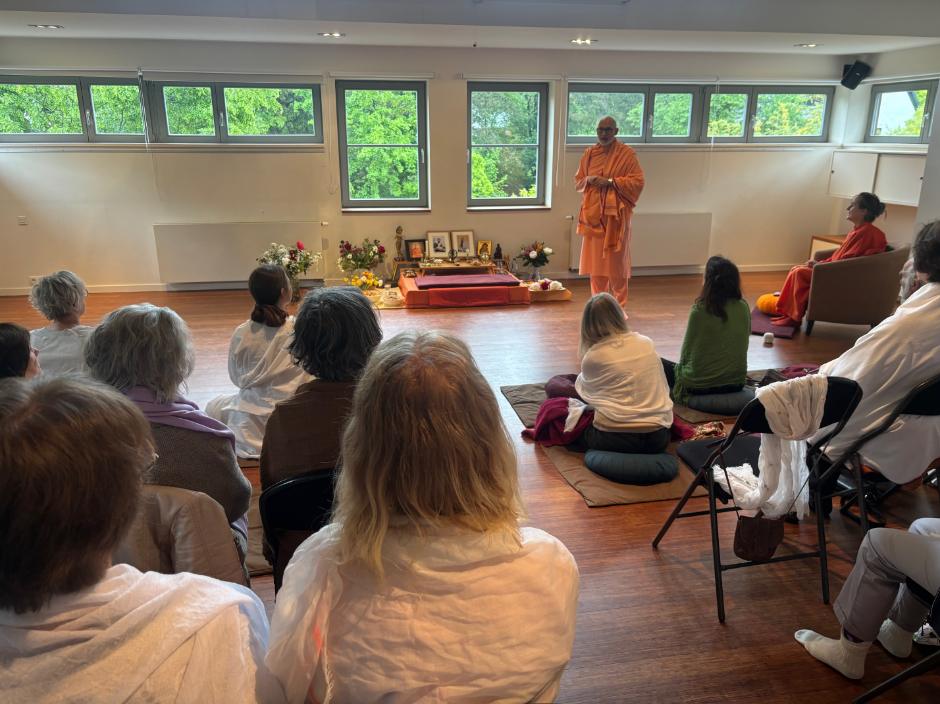 yoga_vedanta_bruselas_2026_2